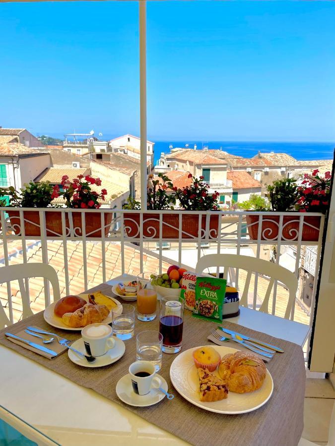 Residenza Il Barone Bed & Breakfast Tropea Exterior photo